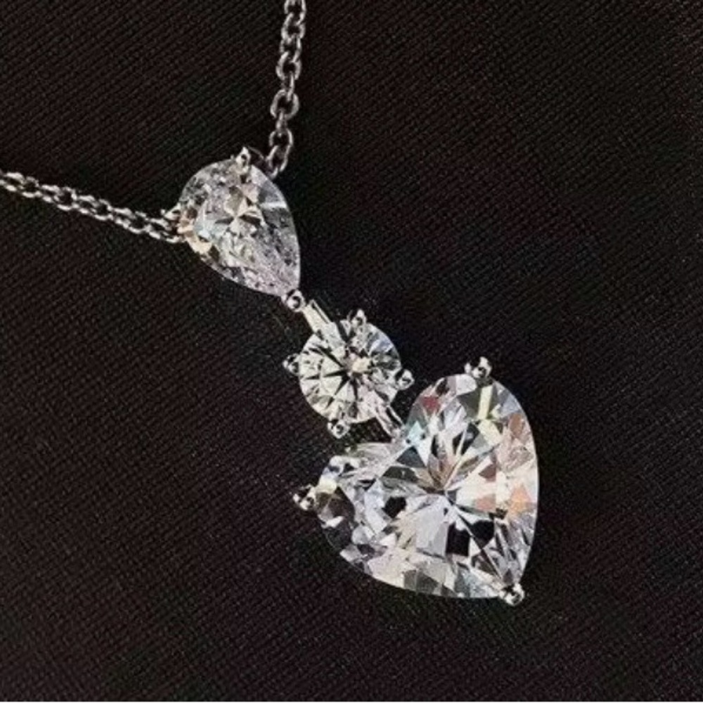 Crystal Heart Pendant Necklace in Silver - Women Jewelry